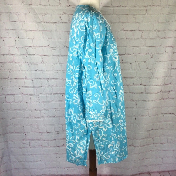 Chelsea Studio Blue and White Floral Embroidered Sequin Top - Size Large - Picture 5 of 9